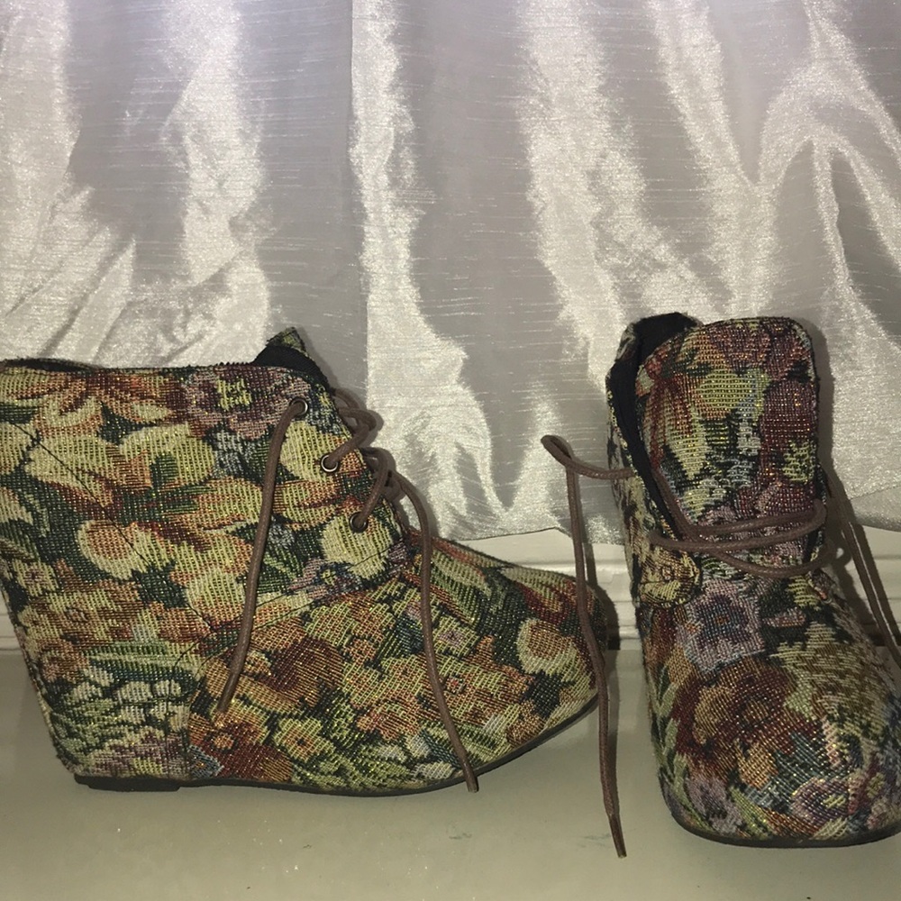 Floral wedge booties